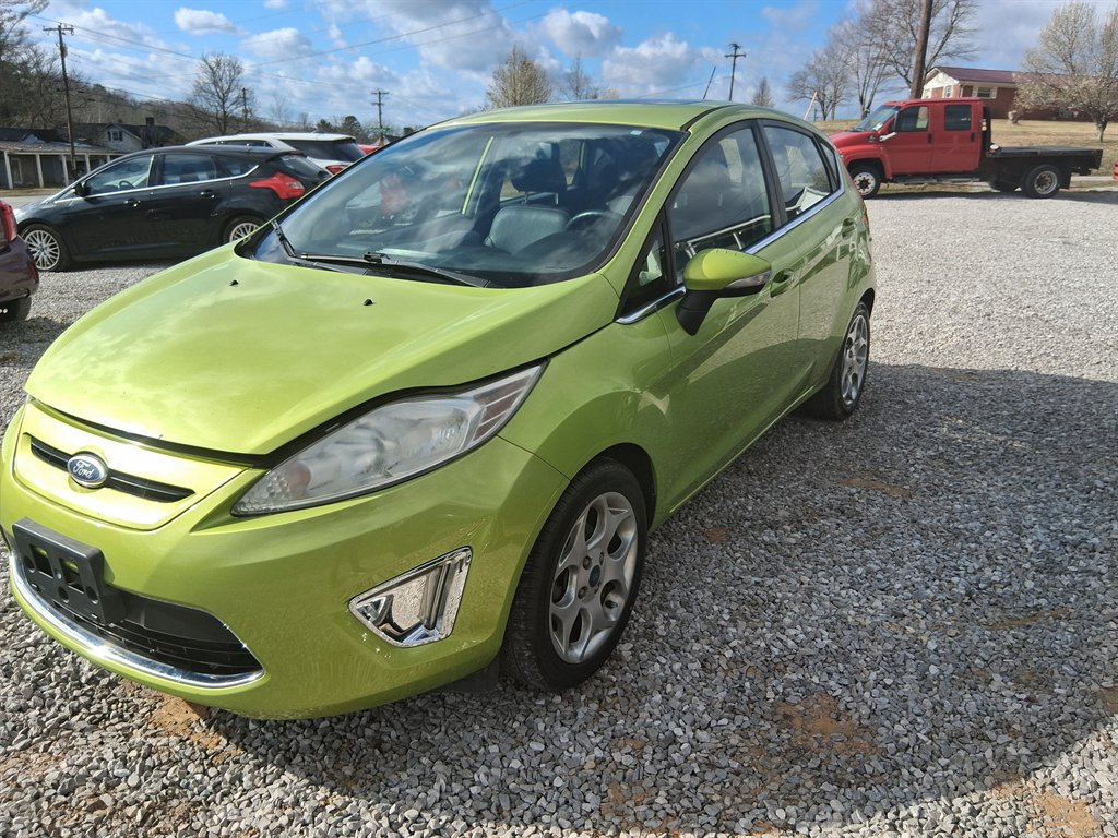 2011 Ford Fiesta SES