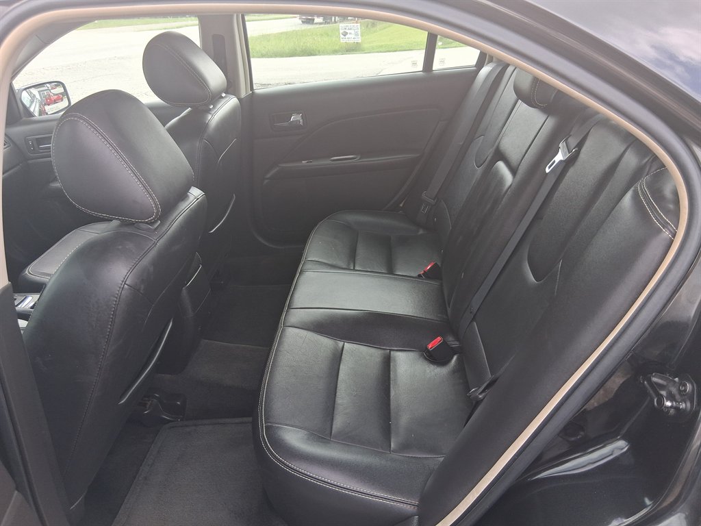 2011 Ford Fusion SEL - Photo 6