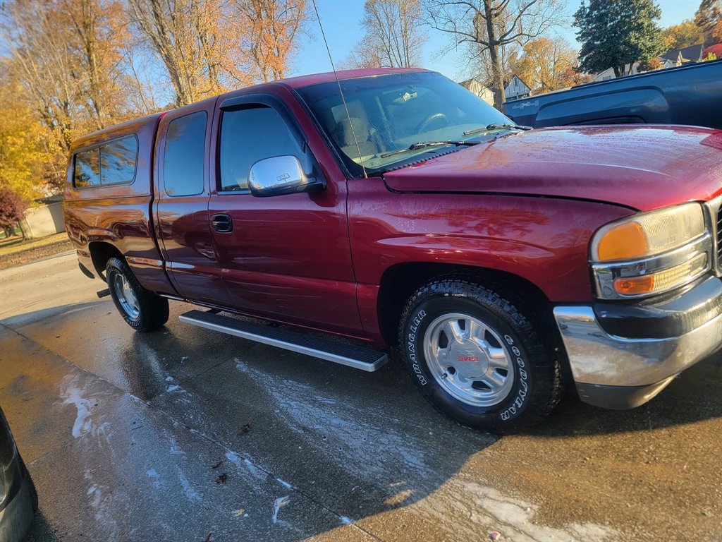 1999 GMC Sierra SLE's photo