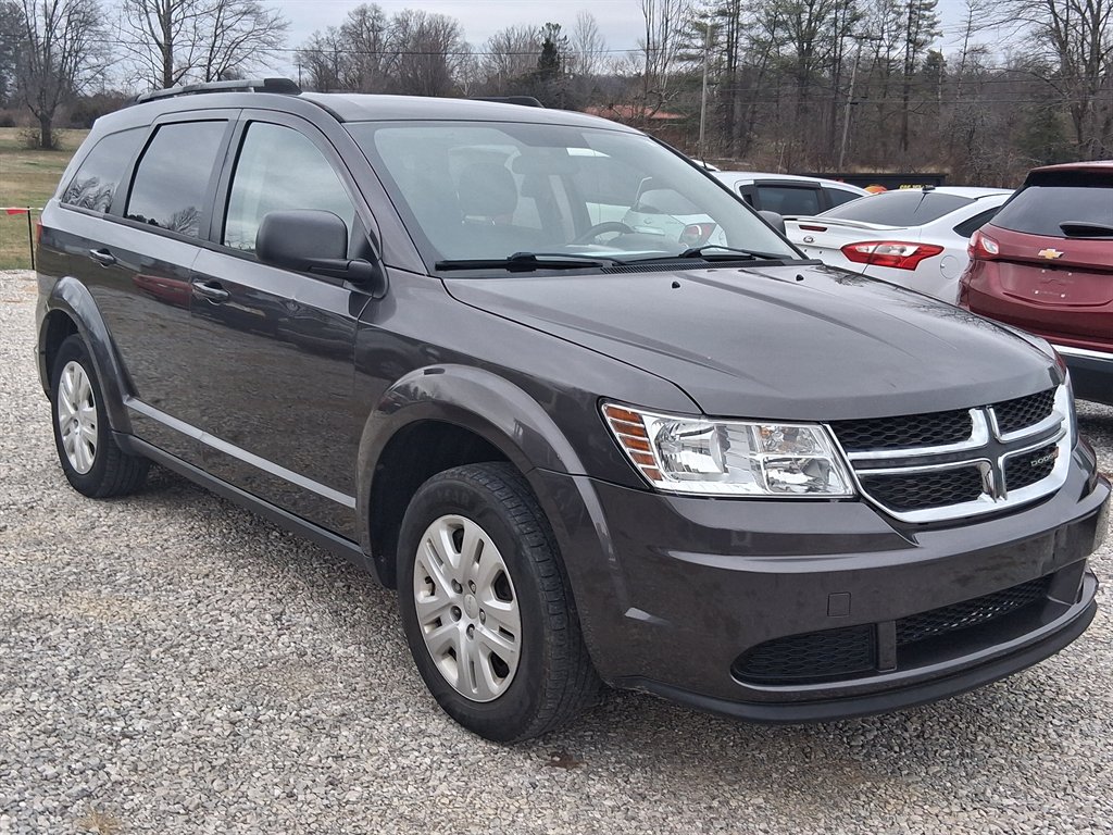 2017 Dodge Journey SE's photo